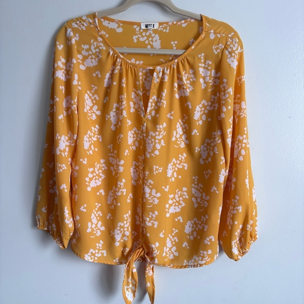 West K Floral tie front sheer blouse size Medium